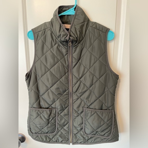 Market & Spruce Wilco Solid Quilted Vest - Picture 1 of 4
